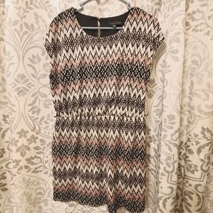 Sleeveless dress